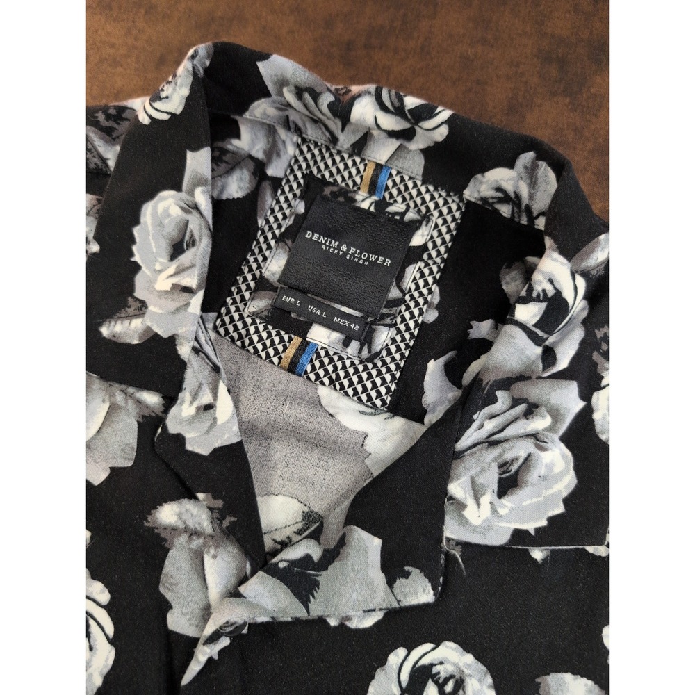 Denim & Flower Mens Large Black White Rose Floral Short Sleeve Button Down Shirt
